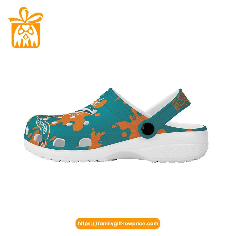 Authentic Crocs NFL Miami Dolphins W Sz 4-5 - Size XS - Teal Orange 