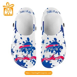 Top 32 NFL Crocs Collection at Familygift lowprice Explore Sports Style with Unique Team Designs
