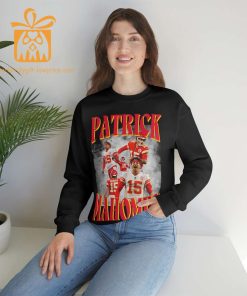Retro 90s Style Kansas City Sweatshirt Featuring 15 Patrick Mahomes Chiefs Fan Apparel Super Bowl LXII Tribute