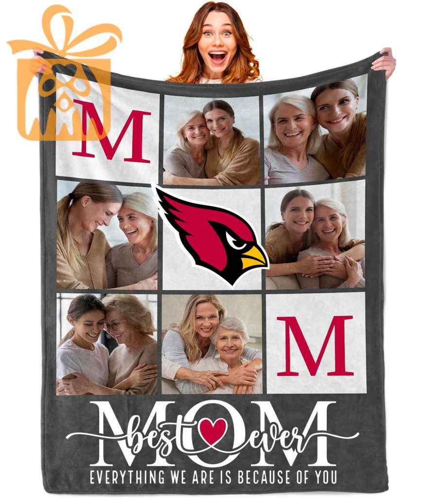 Best Mom Ever Custom Arizona Cardinals Blanket – Personalized NFL Mother’s Day Gift with Photos