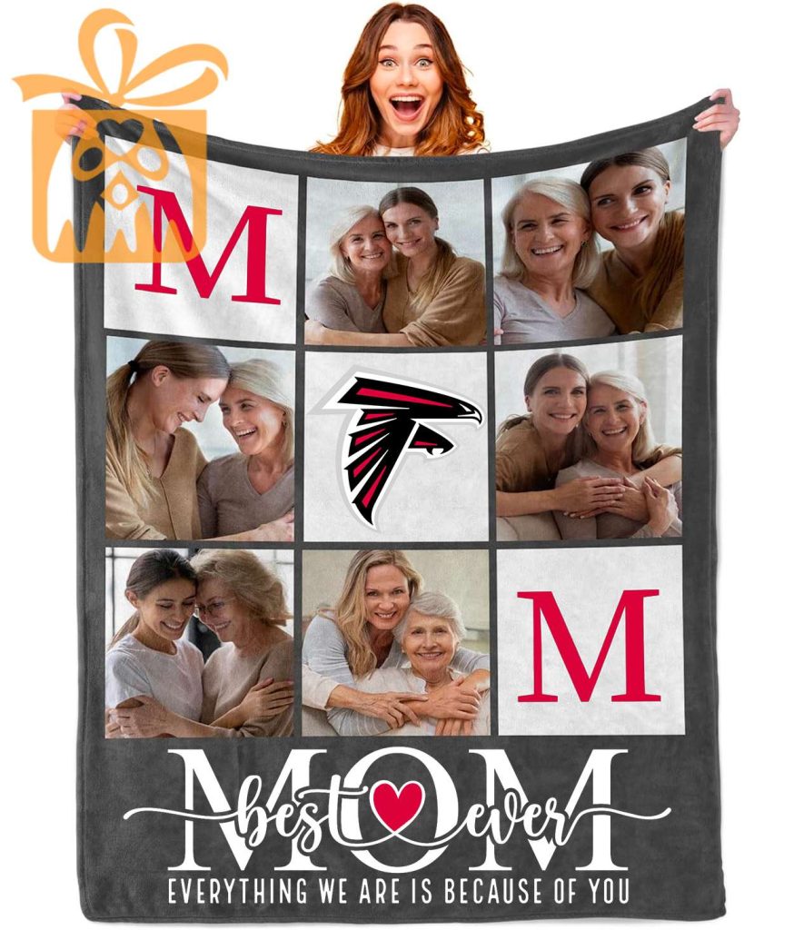 Best Mom Ever Custom Atlanta Falcons Blanket – Personalized NFL Mother’s Day Gift with Photos